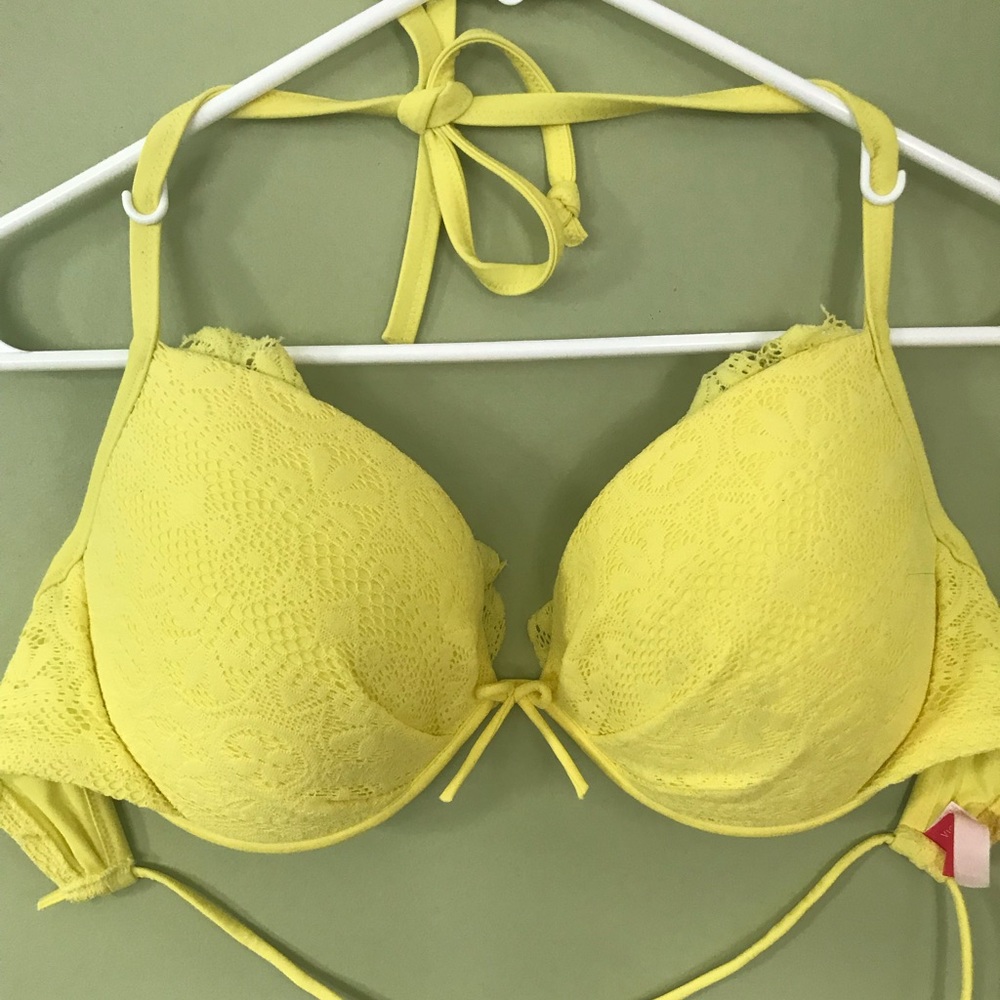 Victoria’s Secret Fabulous Push-up Bikini Top